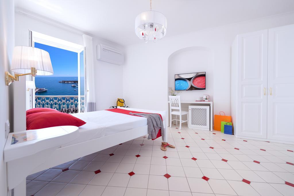 Vista D'Amalfi Bed and Breakfast Eksteriør billede